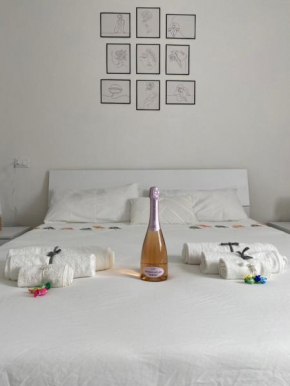 THE CHIC HOLIDAY APARTMENT